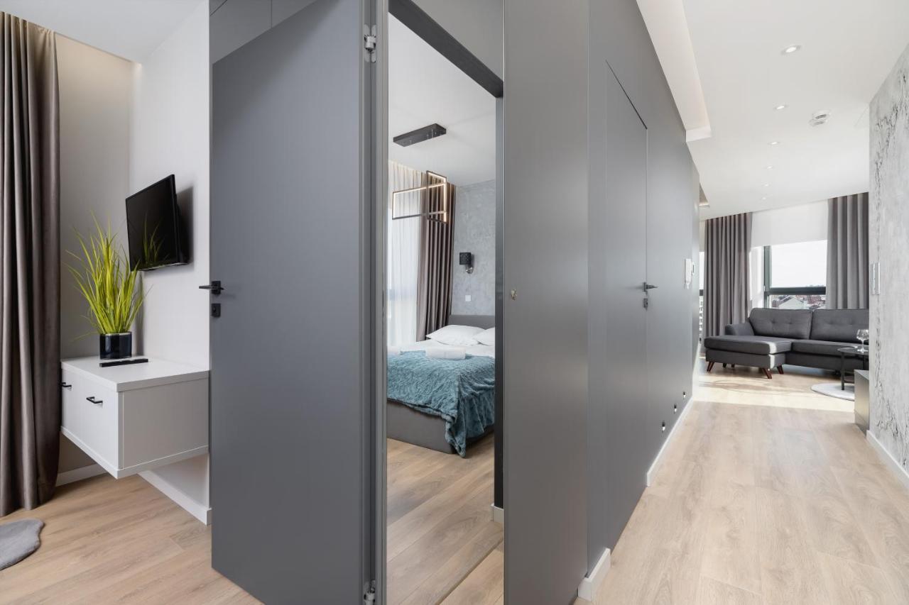Mogilska Apartments By Renters Prestige Cracovia Exterior foto