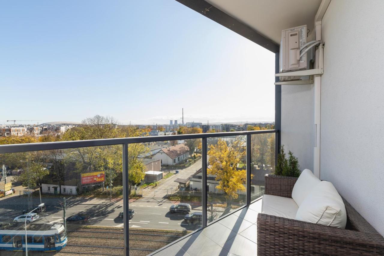 Mogilska Apartments By Renters Prestige Cracovia Exterior foto
