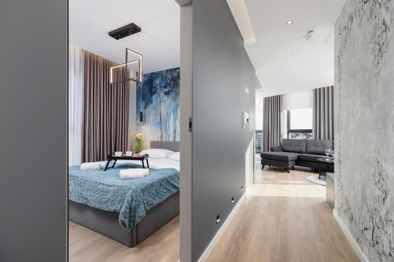 Mogilska Apartments By Renters Prestige Cracovia Exterior foto