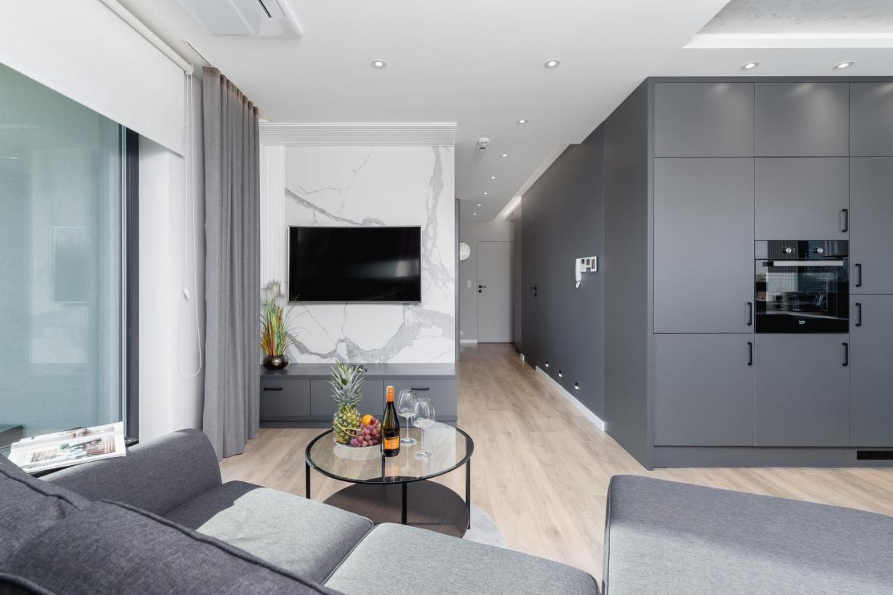 Mogilska Apartments By Renters Prestige Cracovia Exterior foto